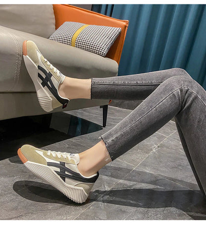 Luna - Retro Everyday Sneakers