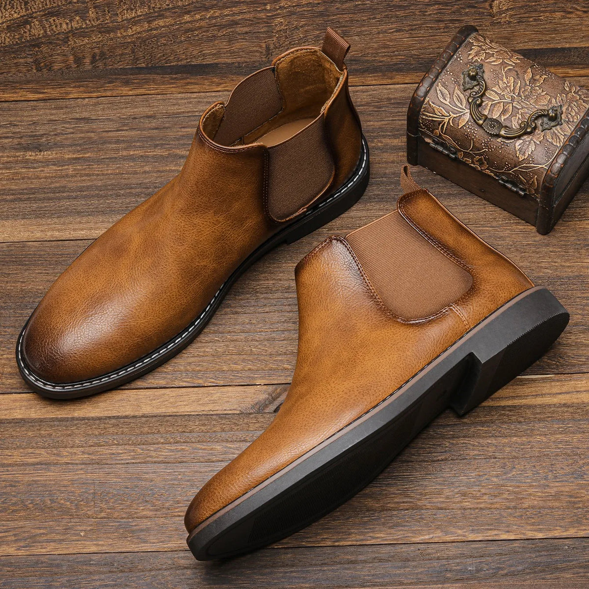 Wayne - Men's Leather Chelsea Boots