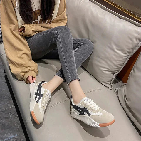 Luna - Retro Everyday Sneakers